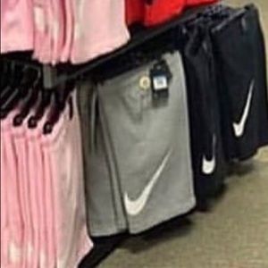 Meet your Posher, Karima